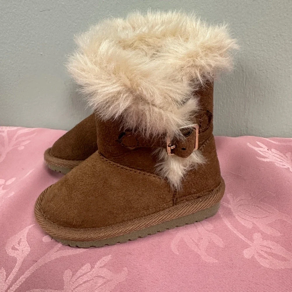 The Childrens Place Girls Toddler Chestnut Brown Faux Fur Suede Boots Size 4